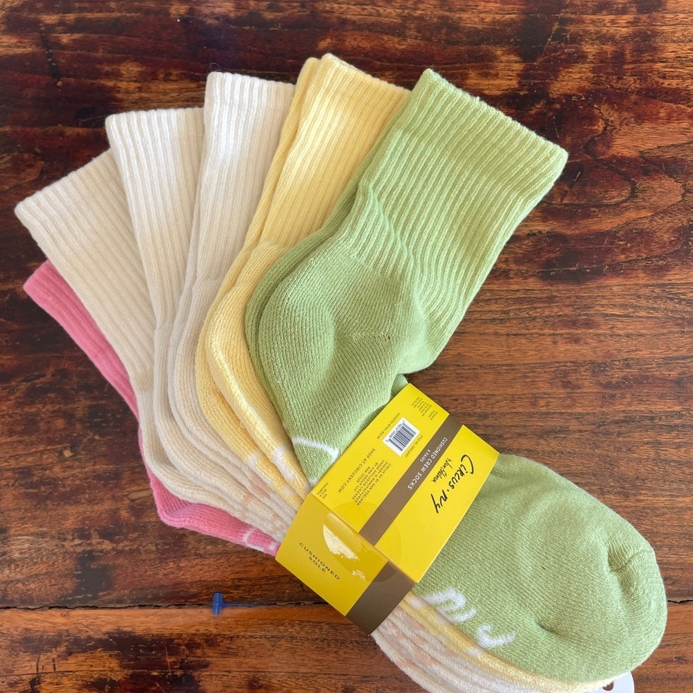 Sam Edelman Circus -‎ Ribbed Cushioned Crew Socks - Green, Yellow, Pink, Cream